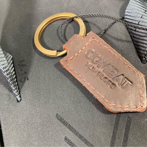 Bundle of 2 Combat Men's Black Flip Flops Sandals Size 15 NWT - Picture 4 of 7